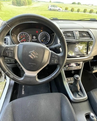 Suzuki SX4 S-Cross cena 51000 przebieg: 164000, rok produkcji 2016 z Kraków małe 232